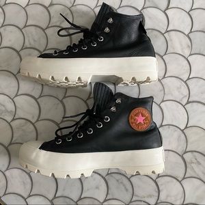 Converse Women's Chuck Taylor Hi GORE-TEX Lugged Sneaker Boots in Black